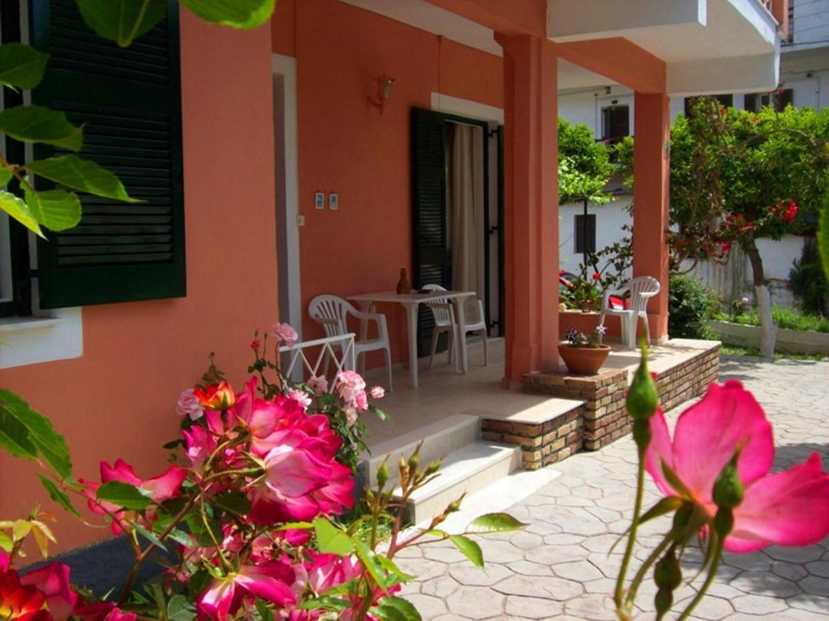 Villa Martha Benitses  Habitación foto